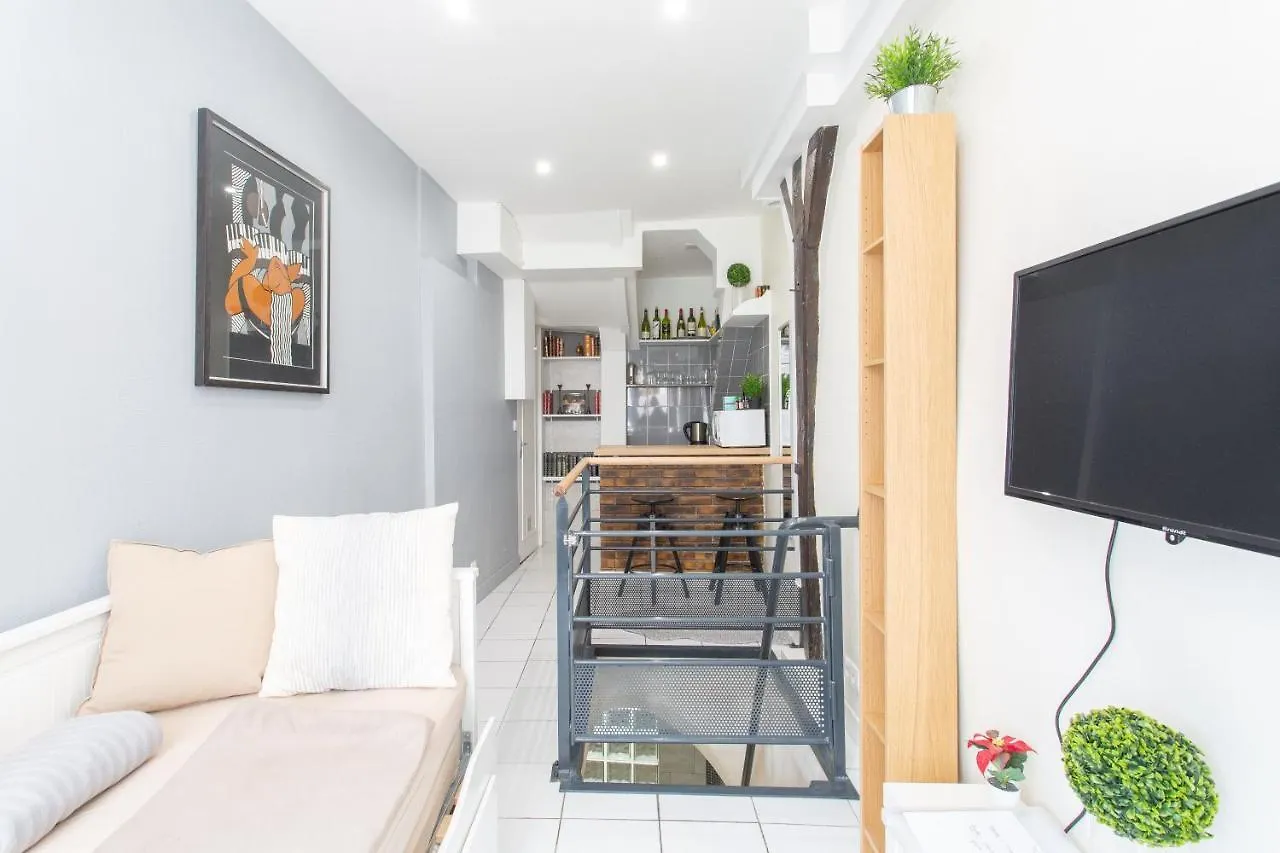 Charming Small Duplex - Heart Of Apartment *
