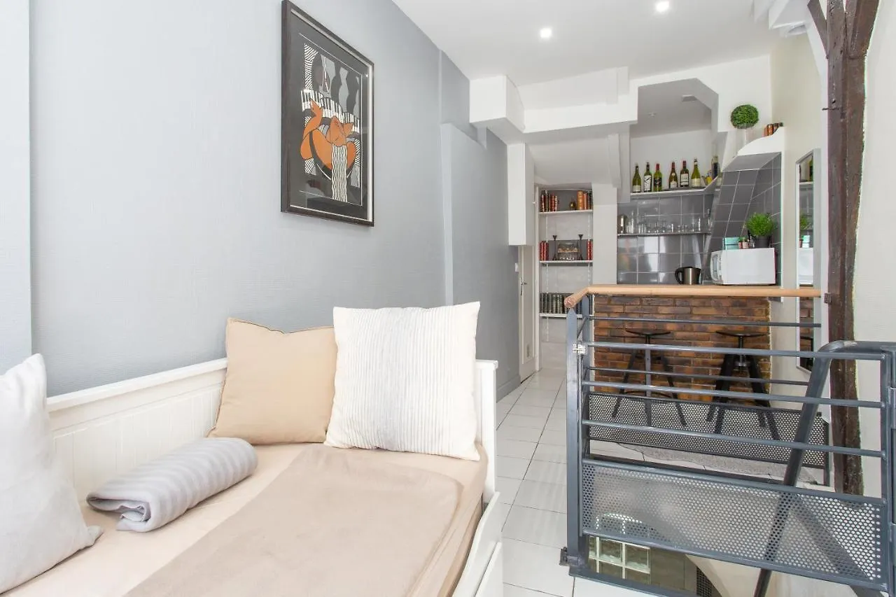 Charming Small Duplex - Heart Of Apartment